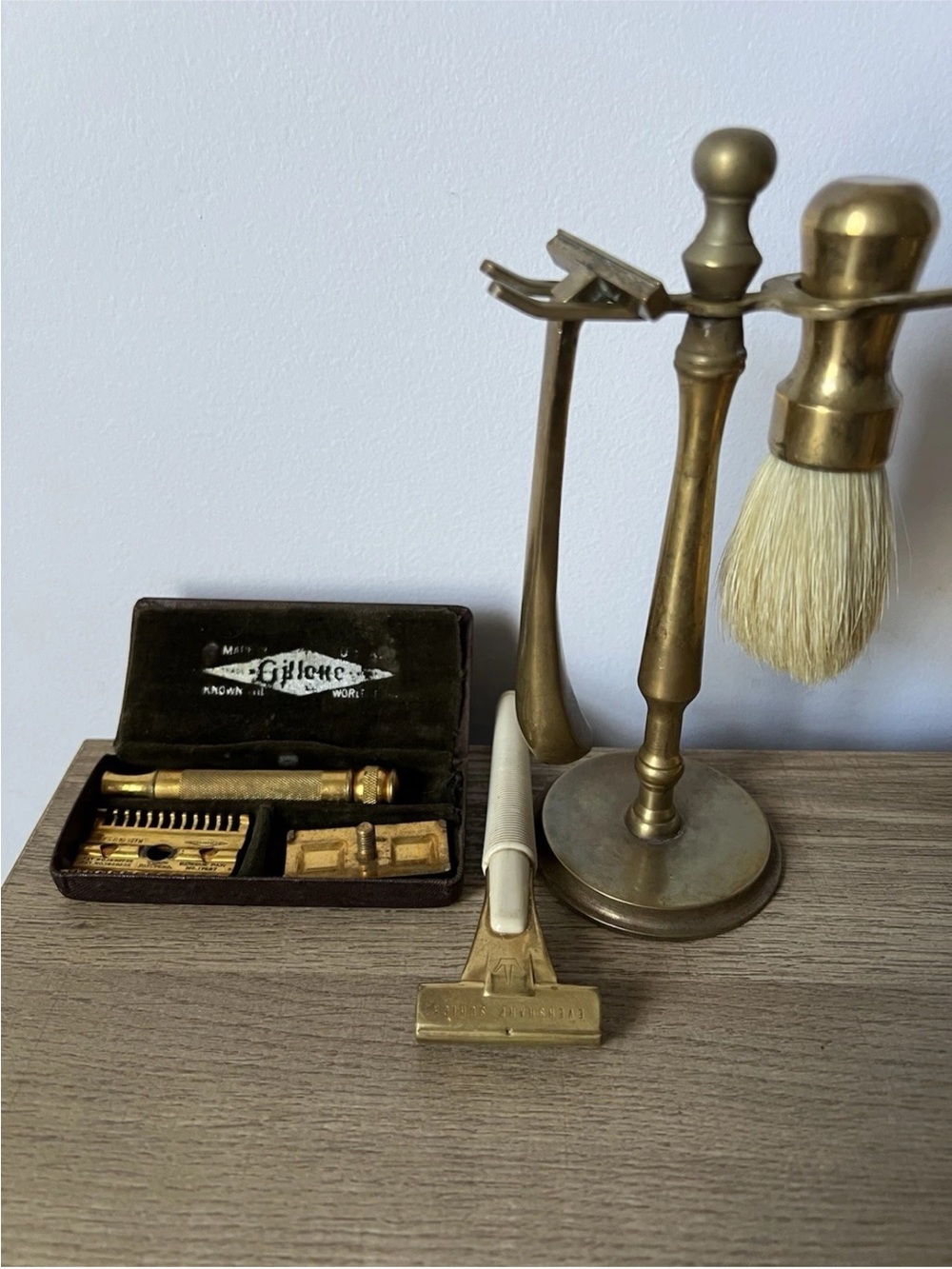 Gillette Metal Safety Razor Set.  Brush and Brass Razor